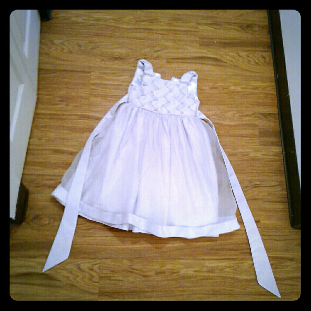 Girls dress